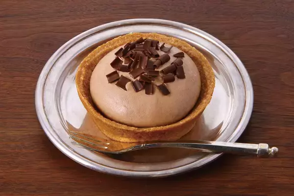 【NewDays】人気洋菓子店「Top’s」監修商品6品を発売/看板商品チョコレートケーキをイメージした「チョコタルト」「ランチパック チョコホイップ」など