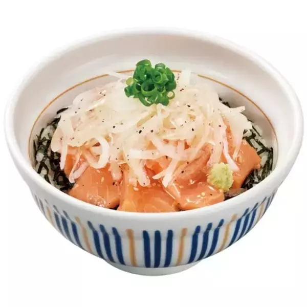 「なか卯、「オニオンサーモン丼」4月24日発売、アトランティックサーモンに国産玉ねぎ、特製の旨塩だれをかけた海鮮丼」の画像
