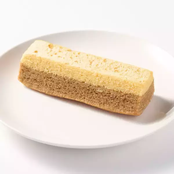 「ローソン 無印良品「不揃いバウム」を共同開発、「ブラン&チョコ」「ブラン&チーズ」の2品発売」の画像