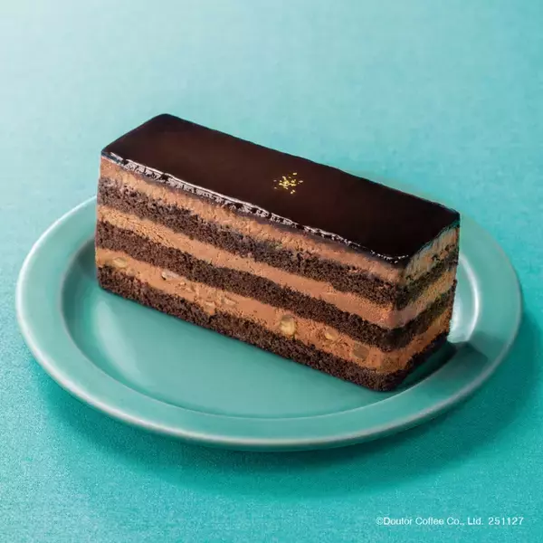 「「トリュフ香る ミラノサンド 炭火焼きローストビーフ」3種、抹茶の新作ドリンクや和洋菓子の新作も【ドトール 冬の新メニュー】」の画像