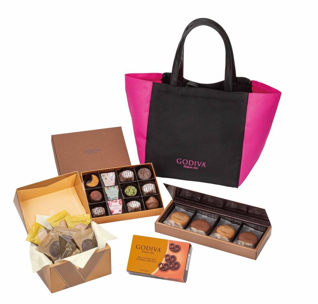 ゴディバ福袋「ニューイヤー ハッピーバッグ 2023」内容公開、ロゴ入りバッグにチョコレート・クッキーなど詰め合わせ