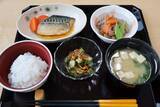 「人手不足で病院・福祉施設の「完全調理済食品」利用広がる」の画像3