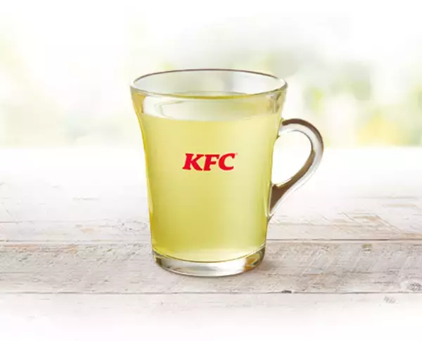 「KFC「ホットレモネード」発売 シチリア産レモン&はちみつ使用、“ふ～ふ～しながらゆっくり飲むと、体を芯から温めてくれる”/ケンタッキーフライドチキン」の画像