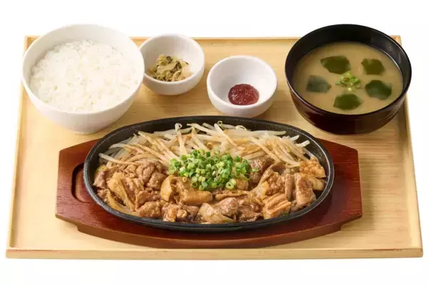 「【やよい軒・年間販売数ランキング】2位から揚げ、3位肉野菜炒め　今年の定番定食「1位」は？」の画像
