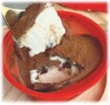 「SNSで話題の「韓国アイス」がセブン‐イレブンに登場!スプーンで天面のチョコを割って食べる「ハートティラミス」と昨年大ヒットの「クリーミーヨーグルトボール」」の画像2