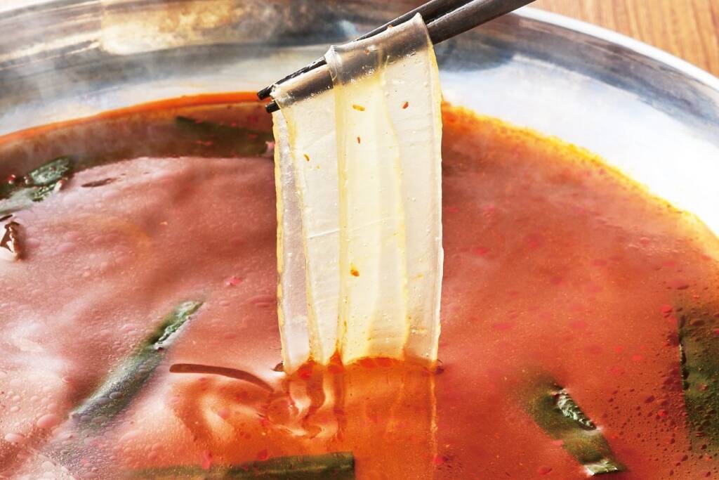 【しゃぶしゃぶ温野菜】「旨辛 麻辣湯しゃぶ」復活、「イタリアン麻辣湯」などアレンジ提案も