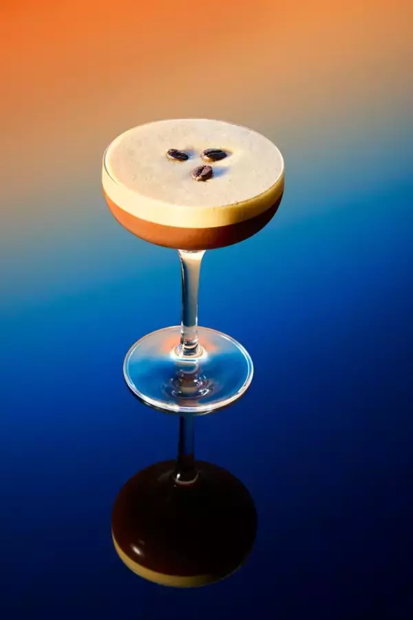 「プロント、新業態の「PRONTO THE FIRST」12月2日オープン/ 東京・銀座の1号店をフルリニューアル」の画像