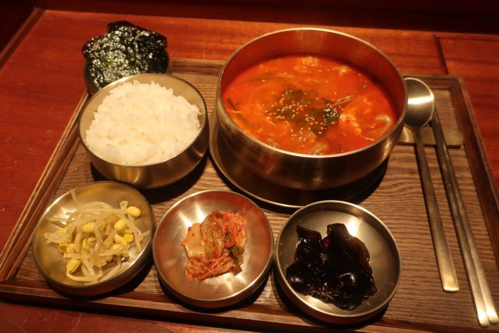 ブランチ業態「サムジョ」が関西初進出、朝食の選択肢でファミリー層狙う