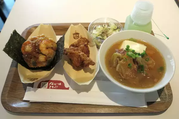 てんや新業態「おにどん」1号店が御茶ノ水にオープン、「天丼にぎりました」がコンセプトのおにぎり天どん専門店
