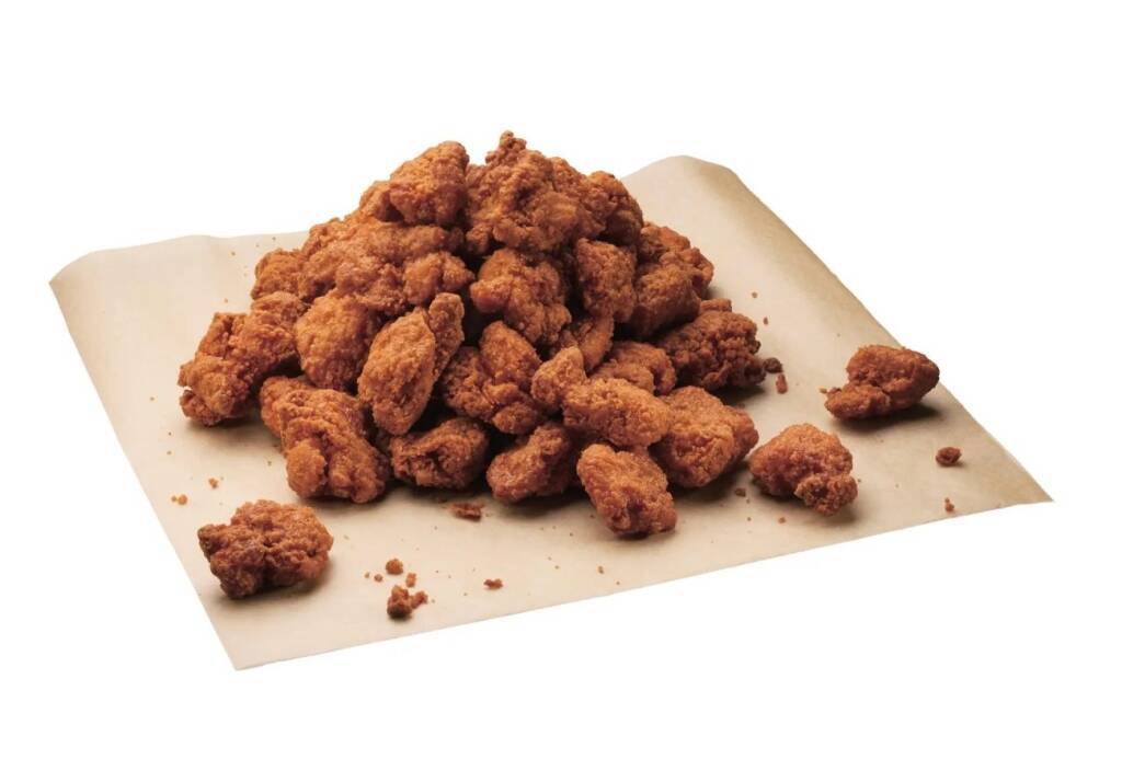 【ドミノ・ピザ】コップ約10杯分のチーズ「ほぼ1kgウルトラチーズ」が復活、ほぼ1kgのからあげとポテトも同時販売