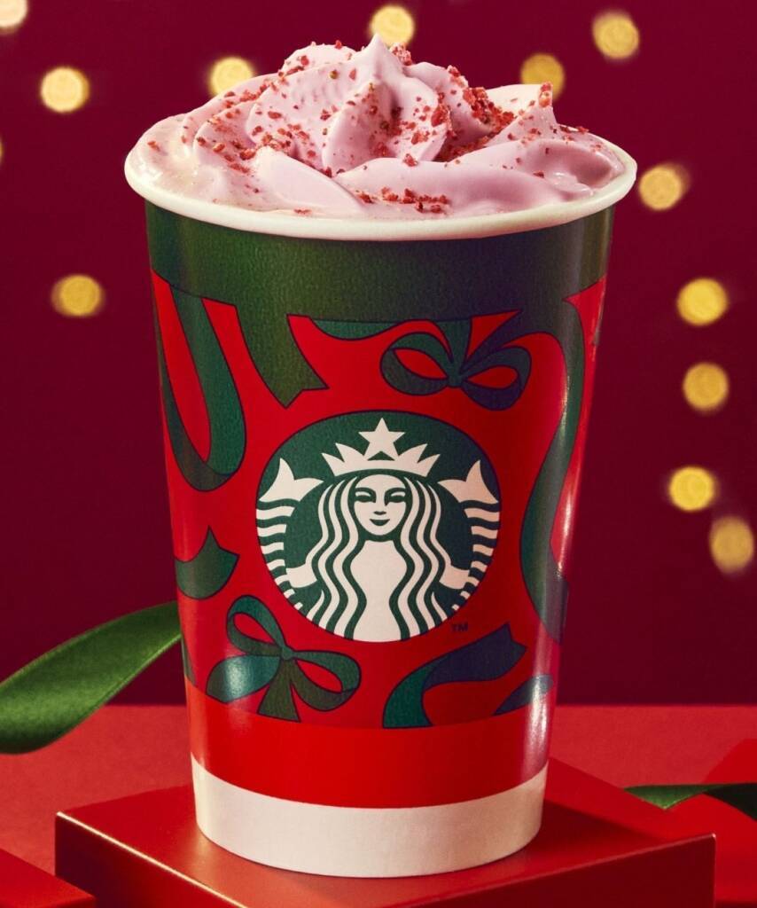 【スタバ】クリスマス向けスイーツ･ドリンクを発売、ポーチ付き「シュトーレン」など展開