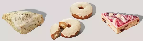 「【スタバ】クリスマス向けスイーツ･ドリンクを発売、ポーチ付き「シュトーレン」など展開」の画像