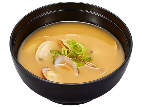 「4品全部頼んでも「360円」…うどん、おにぎり、クリームケーキ、あさりの味噌汁がどれも「90円」で食べられる【感謝祭開催】」の画像