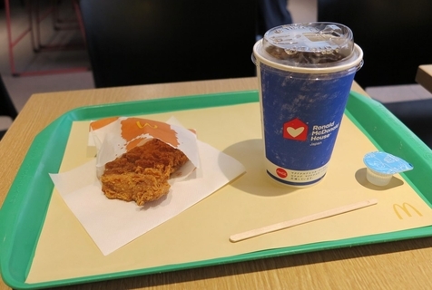 マクドナルド、午後2時から390円の新セット　軽食やスイーツで休憩需要取り込む