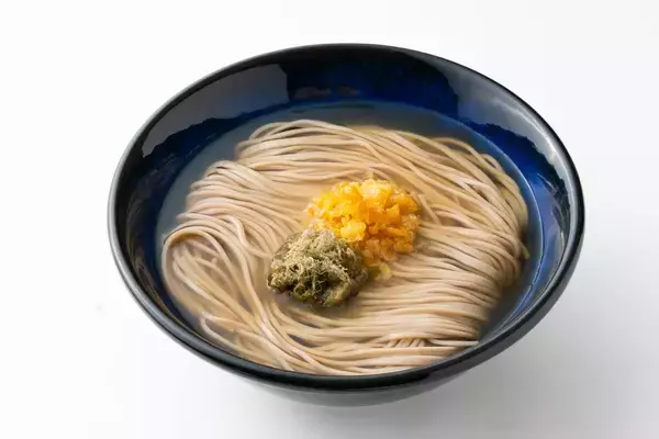 2日間で「5万食以上」を販売する人気の「年越しそば」　事前予約で10％オフに【資さんうどん】