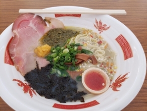 2万人の来場を見込むラーメンイベント開催、「宅麺」の人気ラーメン店と吉本芸人のコラボラーメンを提供