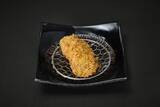 「【厚切りとんかつ 厚とん】冬季限定「大粒牡蠣フライ定食」発売/ 2025年に開業した串カツ田中HDの新業態」の画像6