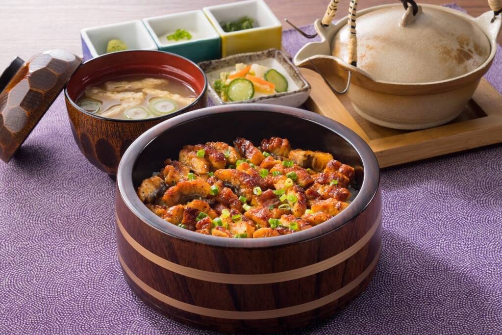 とんでん『新春福袋』予約開始、食事券･人気メニュー引換券･スイーツなどの食品を詰め合わせ