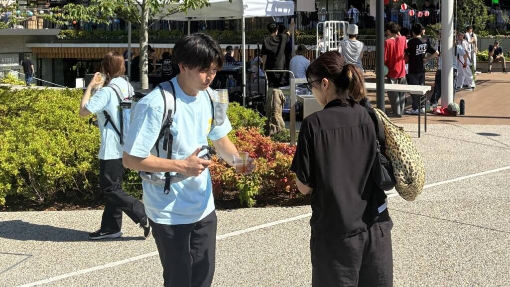 ネスレ日本、「ネスカフェ クーラー」でマイボトル文化を提案 島川常務「マイボトルを格好よく持ち歩く動きをつくる」