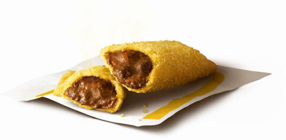 マクドナルド「ビーフシチューパイ」再登場、コクと深みの食事パイ、大友康平「パイがすべてさ」CMで“ff”替え歌を熱唱