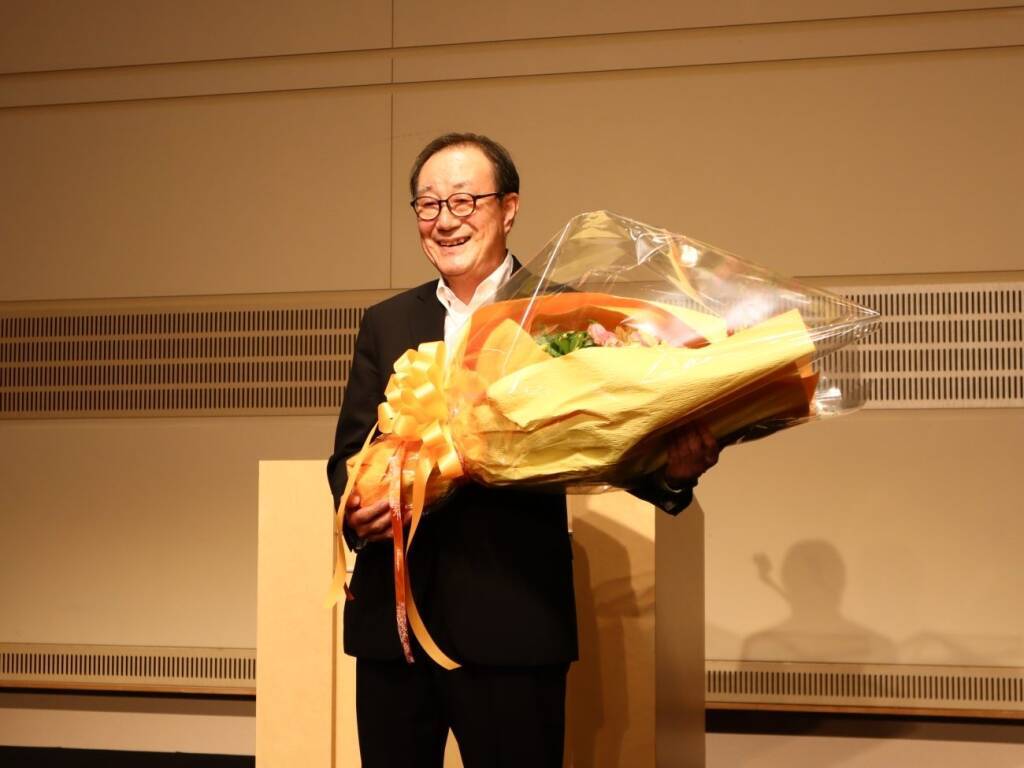 馬渕会長、「特定技能1号受入停止」に対し要望書提出／日本給食サービス協会