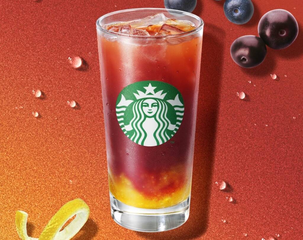 【スタバ】猫耳チョコレートを飾った「アサイーベリーフラペチーノ」発売、ハロウィングッズも登場