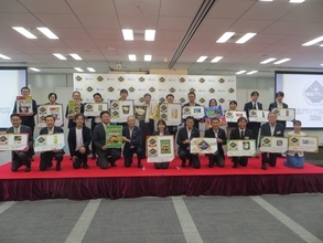 日本アクセス「新商品グランプリ 2026年秋冬」結果発表、グランプリはカルビーポテトの冷凍食品「ごちそうミニハッシュ」