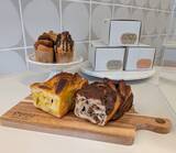 「日本初バブカ専門店「BABKA cadabra(バブカカダブラ)」オープン/外はサクッと、中はしっとりとした高密度な食感【リボン食品】」の画像1