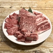 【期間限定】黒毛和牛盛り“通常4,862円”を「4,158円」で販売(約700円得)/ 上カルビやうらハラミなどセット【牛角】