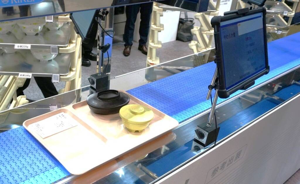 【厨房機器メーカー各社】外国人材に配慮した機器を給食現場に投入、動画やイラストで扱いやすく