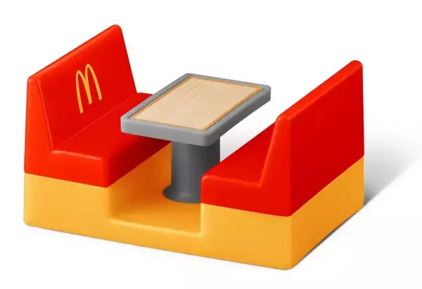 「“ミニチュアマック”登場　ハッピーセットに全18種、人気アニメの「みんなでUNO」も」の画像