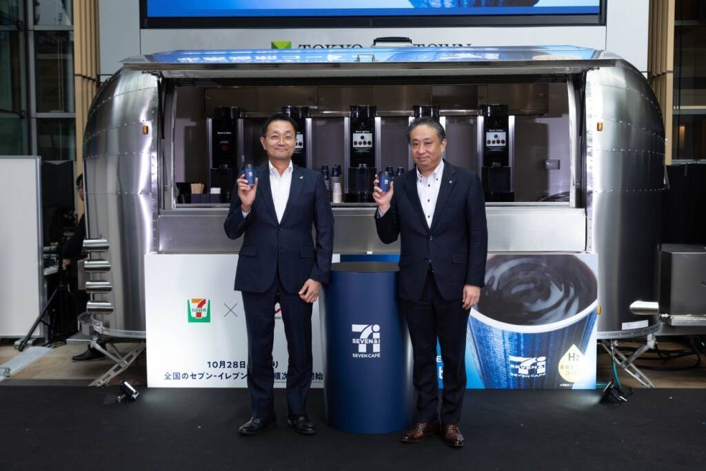 セブン-イレブン、「セブンカフェ 水素焙煎コーヒー」を全国発売へ、雑味のない澄んだ飲みごたえとフルーティでまろやかな酸味でノンユーザーにもアプローチ