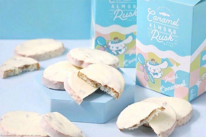 パステル×サンリオ「シナモロール」“かわいくておいしい”初コラボ、20周年アニバーサリーケーキや「お空でふわふわプリン」発売、かわいい手提げ袋付き