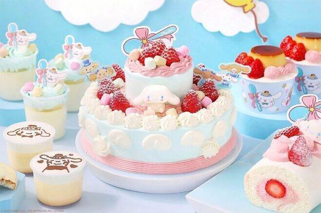 パステル×サンリオ「シナモロール」“かわいくておいしい”初コラボ、20周年アニバーサリーケーキや「お空でふわふわプリン」発売、かわいい手提げ袋付き