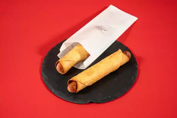 ハインツとのコラボ商品発売!黒デミソースのハンバーグや大盛ナポリタン、クリームグラタンなど全6品【ファミマ】