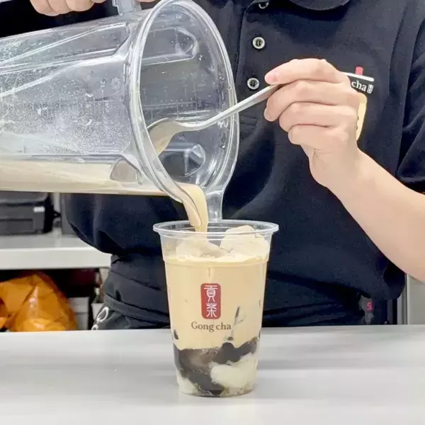 「ゴンチャ新作「台湾豆花 パール」発売、Z世代注目の台湾スイーツ“豆花”を採用したクルー考案メニュー」の画像