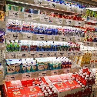 機能性ヨーグルト市場、訴求は「万能型」から「特化型」へ 　「免疫」「脂肪」など特定領域を前面に
