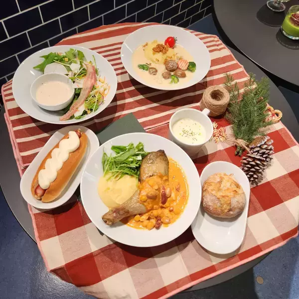 【IKEA】冬の限定メニュー「チキンレッグのコンフィ」「クリームシチュー」など発売、抹茶フェアも開催