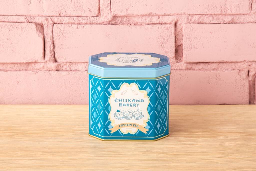 サンタ帽をかぶったちいかわパンをクリスマス限定で発売/冬季限定のドリンクやギフト向けの瓶ジャム･紅茶缶も【ちいかわベーカリー】