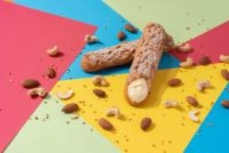 香ばしいザクザク食感の『スティックシュー』&ファン投票1位の『北海道ミルクバニラシュー』を発売開始【ビアードパパ】