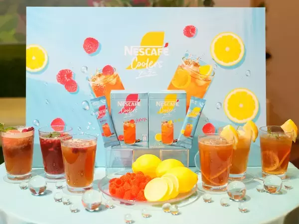 ネスレ日本、黒くないコーヒー「ネスカフェ クーラー」発売 若年層開拓へ