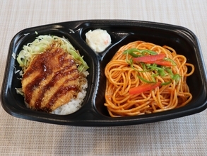 創業50周年のほっかほっか亭、記念弁当の「チキンかつナポリタン弁当」発売 / 50周年を第二次創業として新規事業も