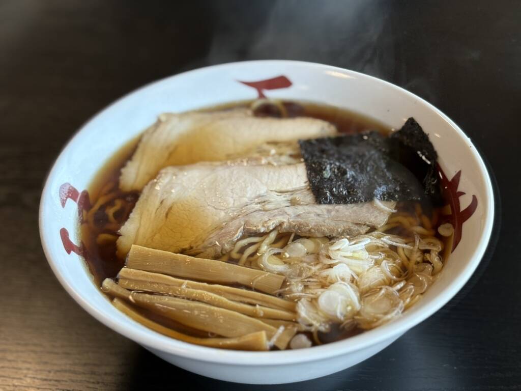 【スシロー】山形の名店“中華そば処 琴平荘”監修「煮干し香る 鶏醤油ラーメン」登場