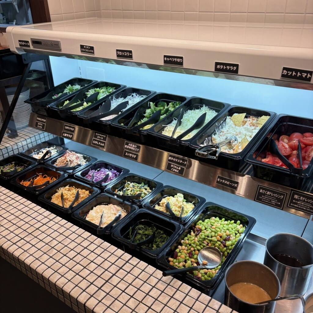 ステーキのあさくま尾張旭店オープン、約70坪のコンパクトな新店にタッチパネル･片面式サラダバー･オープンキッチンなどを採用