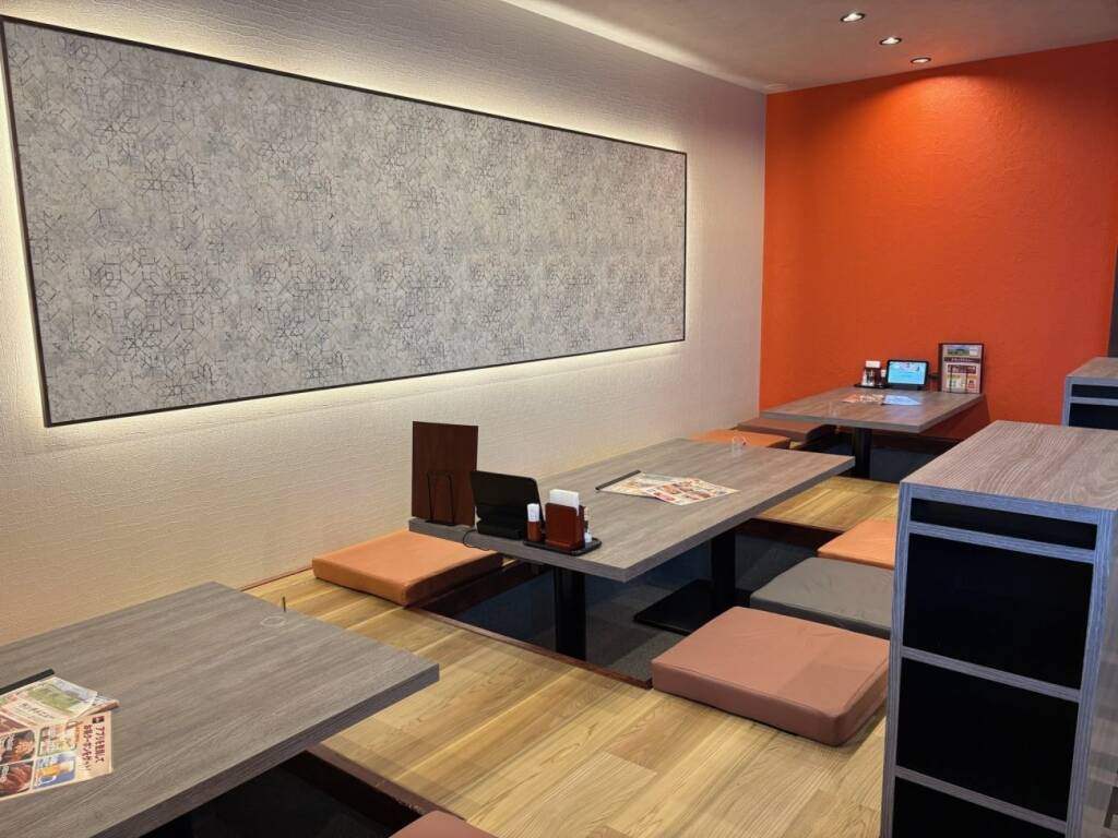 ステーキのあさくま尾張旭店オープン、約70坪のコンパクトな新店にタッチパネル･片面式サラダバー･オープンキッチンなどを採用