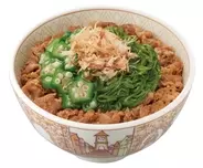 すき家、今年も「めかぶオクラ牛丼」発売　“ねばとろ”でさっぱり、夏向け人気メニュー