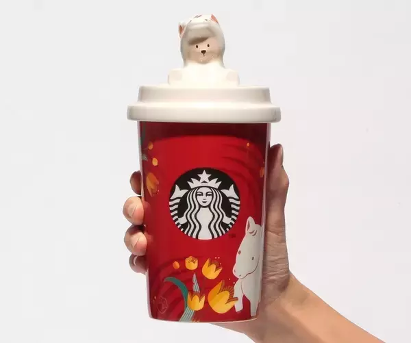 「【スタバ新作】恒例の干支マグを発売、2026年は“うま”モチーフのマグやベアリスタも登場」の画像