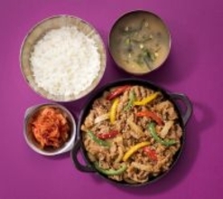 吉野家「牛プルコギ」復活　鉄板定食＆丼を展開