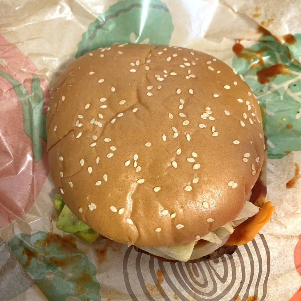 【バーガーキング】「スパイシーサルサ アボカドワッパー」新発売 　6種のハーブ&スパイスの特製サルサバーガーを実食レビュー