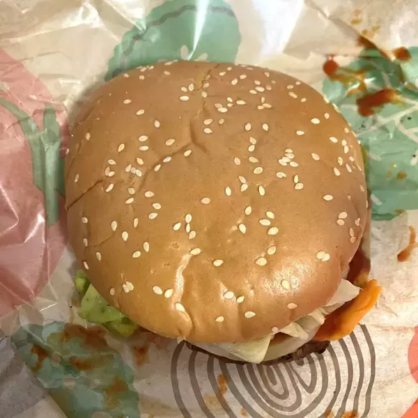 「【バーガーキング】「スパイシーサルサ アボカドワッパー」新発売 　6種のハーブ&スパイスの特製サルサバーガーを実食レビュー」の画像